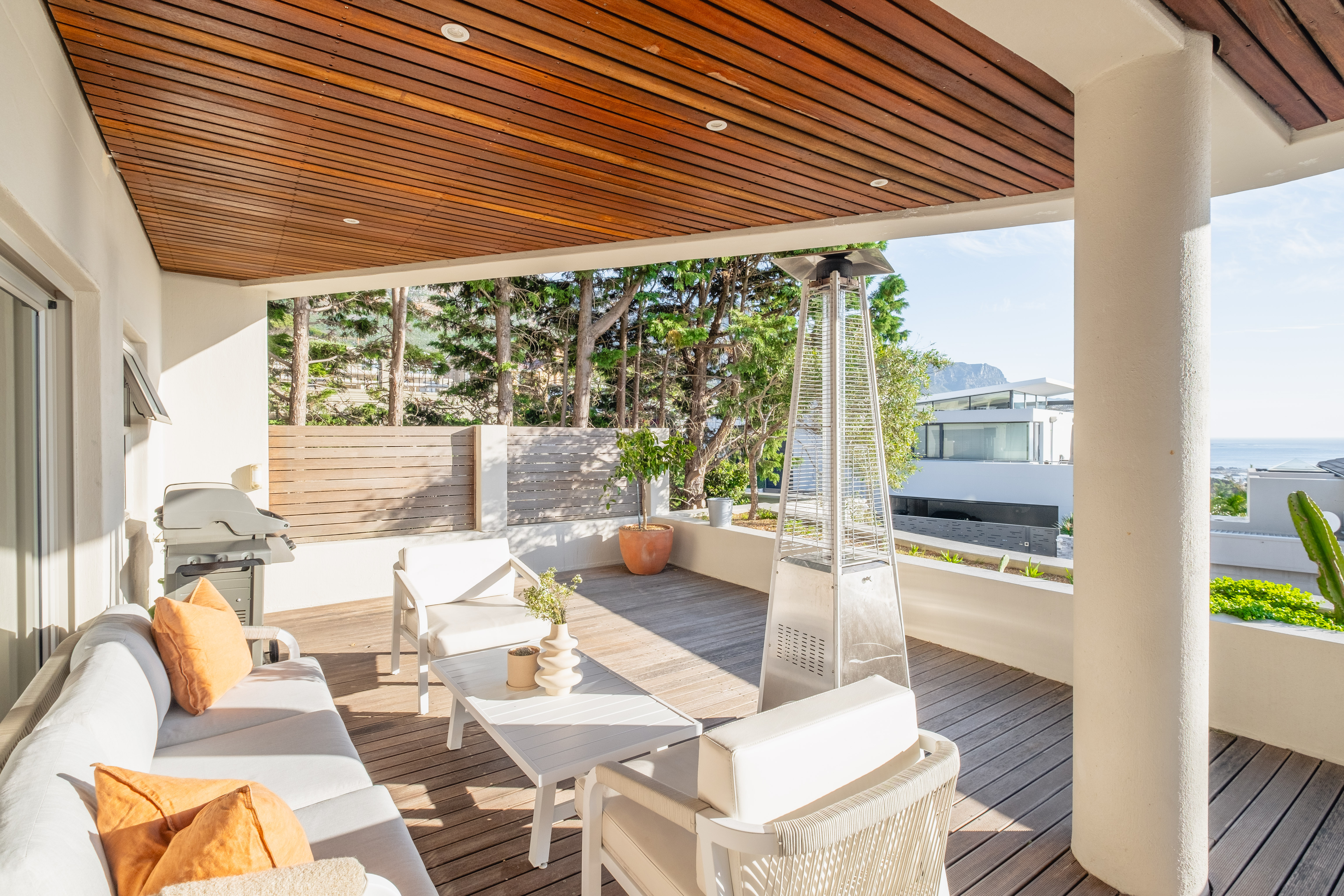 4 Bedroom Property for Sale in Camps Bay Western Cape